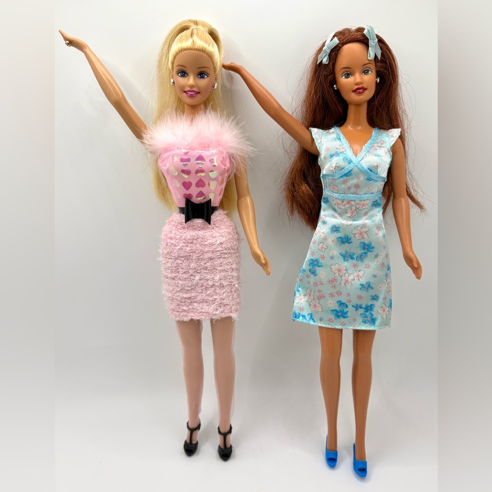 Barbie Glam 'N Groom Teresa (Redressed) and Barbie (Partial Outfit) Dolls 1999